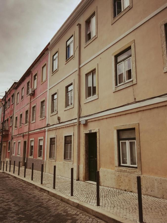 Lovely Apartment Near Belem Lisbon Exterior photo